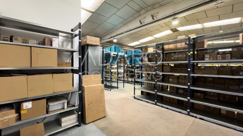 Nave Logística e Industrial en Coslada de 4.672 m²