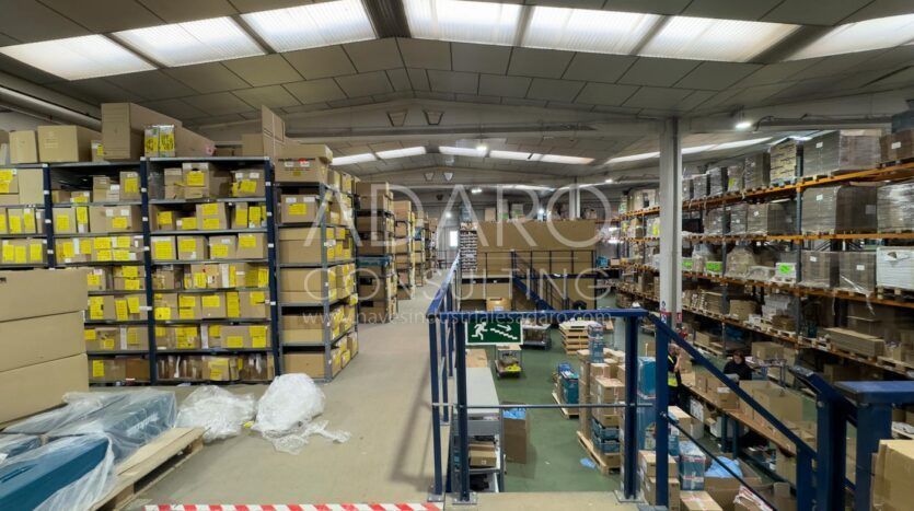 Nave Logística e Industrial en Coslada de 4.672 m²