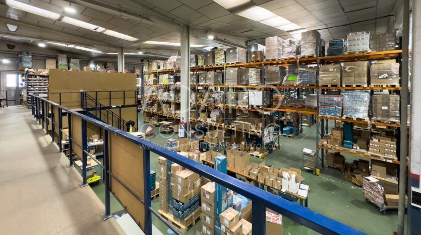 Nave Logística e Industrial en Coslada de 4.672 m²