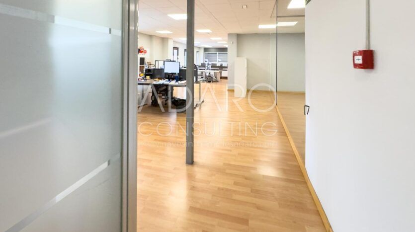 Nave Logística e Industrial en Coslada de 4.672 m²