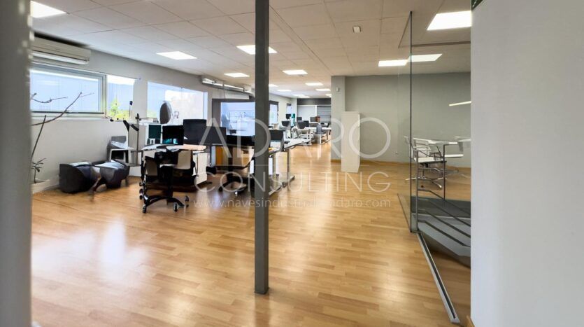 Nave Logística e Industrial en Coslada de 4.672 m²