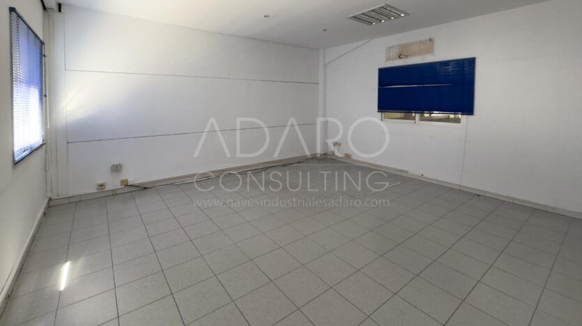 Nave en alquiler en Torrejón de Ardoz de 750 m²