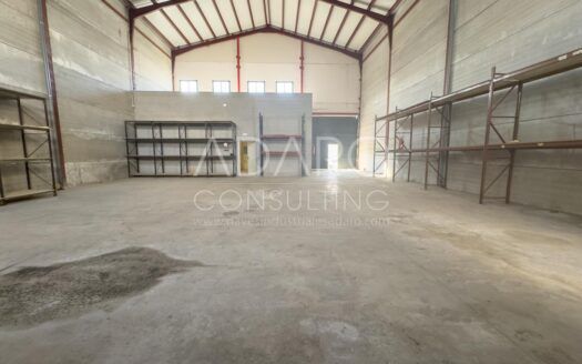 Venta Nave Industrial en Cobeña de 359 m²