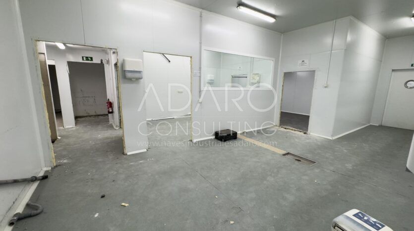 Nave en Alquiler en Rejas de 800 m²