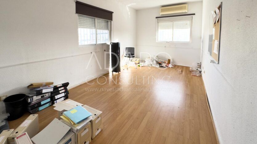 Nave en Alquiler en Rejas de 800 m²