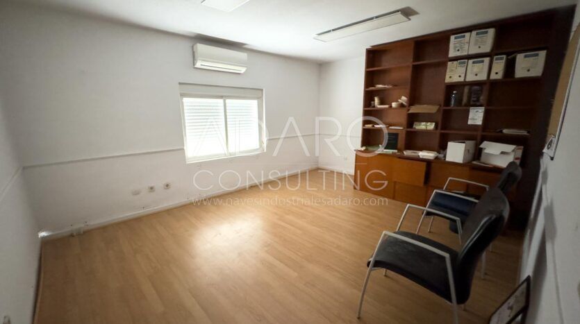 Nave en Alquiler en Rejas de 800 m²