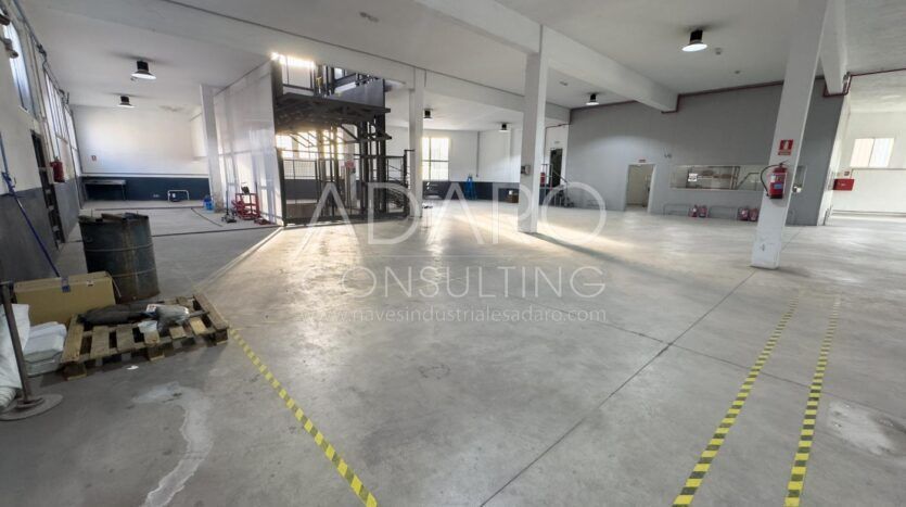 Nave en Venta en Leganés de 2.207 m²