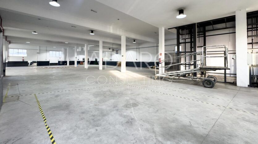 Nave en Venta en Leganés de 2.207 m²