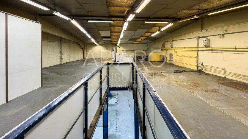 Nave en Alquiler en Vallecas de 925 m²