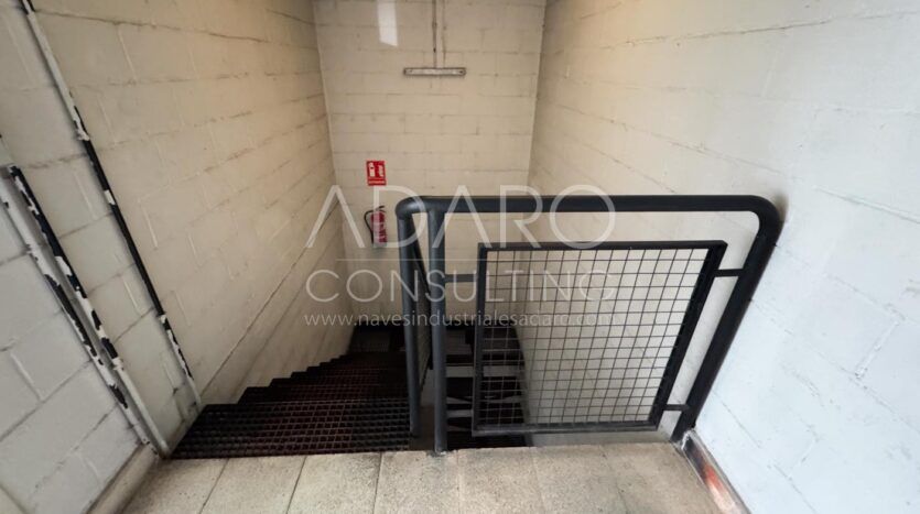 Nave en Alquiler en Vallecas de 925 m²