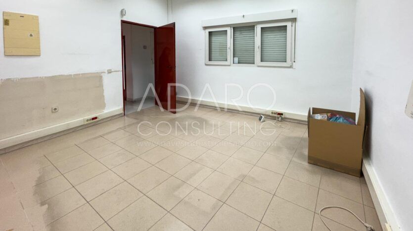 Nave en Alquiler en Vallecas de 925 m²