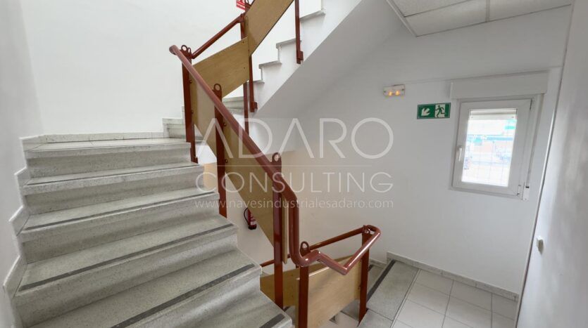 Nave en Alquiler en Vallecas de 925 m²