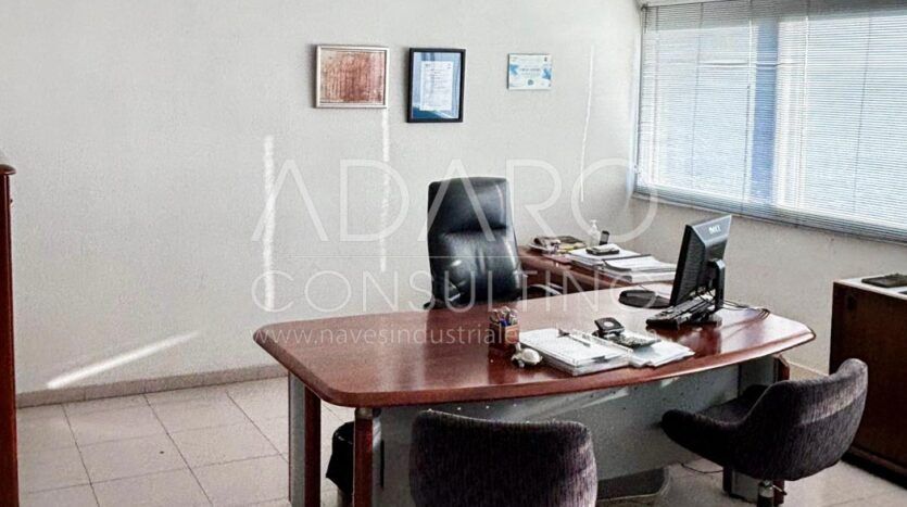 Nave en Venta en La Garena Alcalá de Henares de 1.584 m²