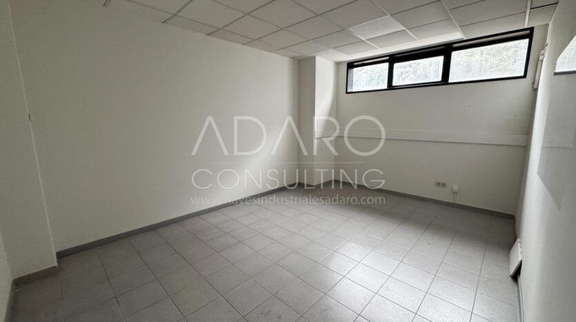 Nave en Venta en San Fernando de Henares de 9.177 m2