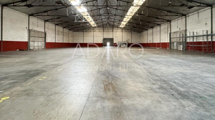 Nave en Venta en San Fernando de Henares de 9.177 m2
