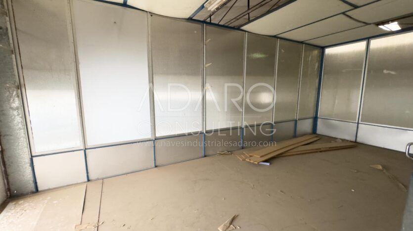 Nave en Venta en Arganda del Rey de 589 m²