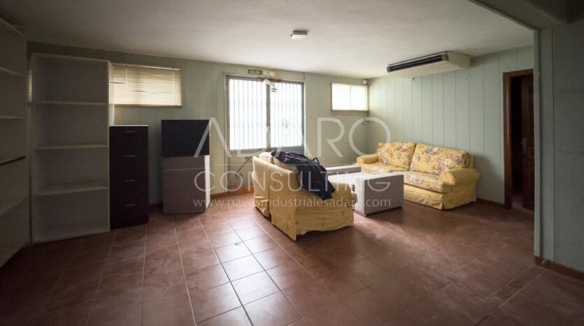 Nave en Venta en Arganda del Rey de 589 m²