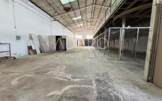 Nave en Venta en Arganda del Rey de 589 m²