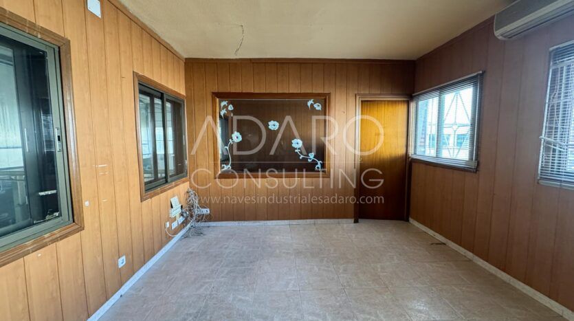 Nave en Venta en Arganda del Rey de 589 m²