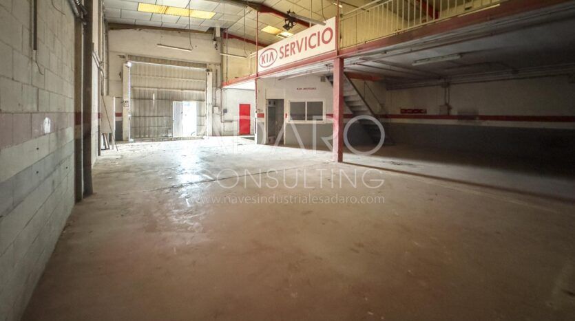 Nave en Alquiler en Fuenlabrada de 486 m²