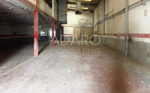 Nave en Alquiler en Fuenlabrada de 486 m²