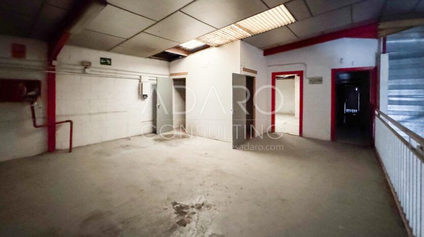 Nave en Alquiler en Fuenlabrada de 486 m²