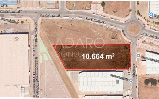 Venta de Parcela Industrial en San Fernando de Henares de 10.664 m²