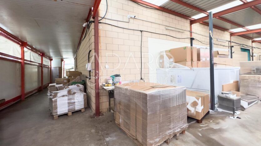 Nave en Venta en Tres Cantos de 4.794 m²
