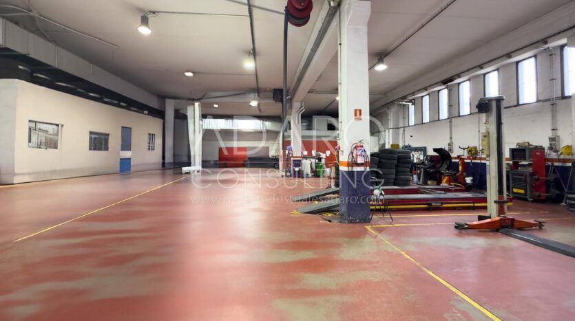 Nave en Venta en Alcobendas de 528 m²