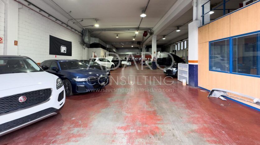 Nave en Venta en Alcobendas de 528 m²