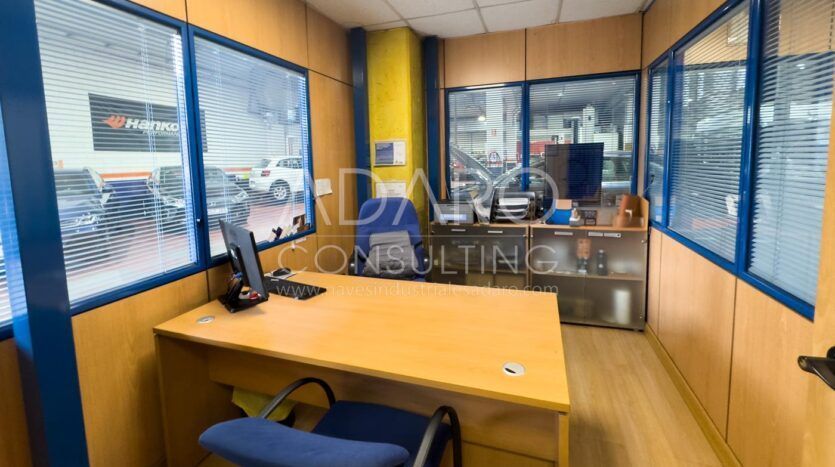 Nave en Venta en Alcobendas de 528 m²