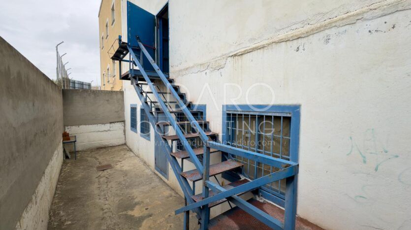 Alquiler de nave industrial en Parla de 905 m²