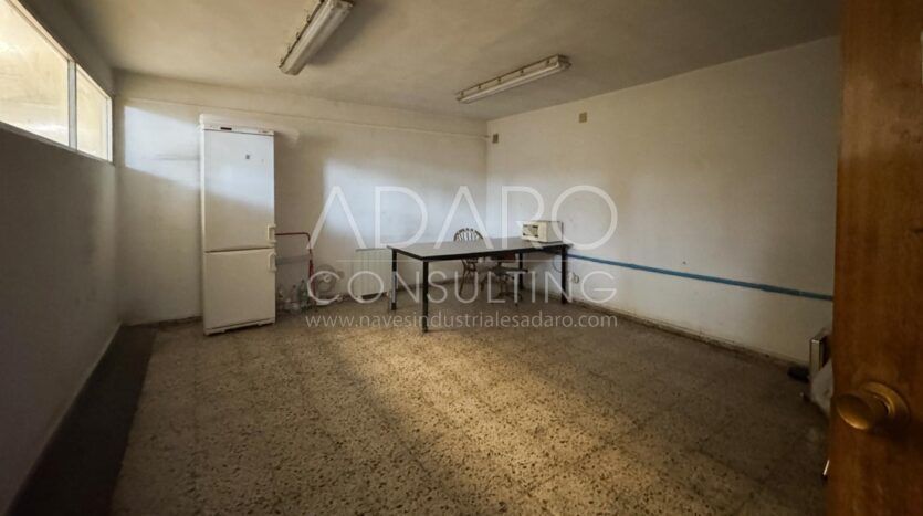 Nave Industrial en Alquiler en Torrejón de Ardoz de 1.148 m²