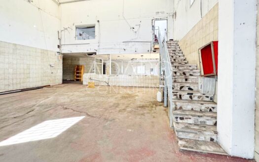 Nave Industrial en Venta en Vallecas de 4.199 m²