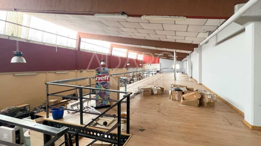 Nave Industrial en venta en Ajalvir de 700 m²