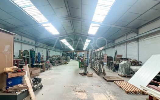 Nave Industrial en Venta con Rentabilidad en San Fernando de Henares de 752 m²