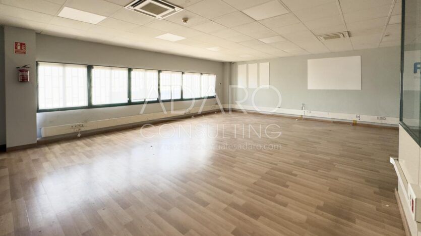 Nave industrial en venta en Meco, de 2.847 m