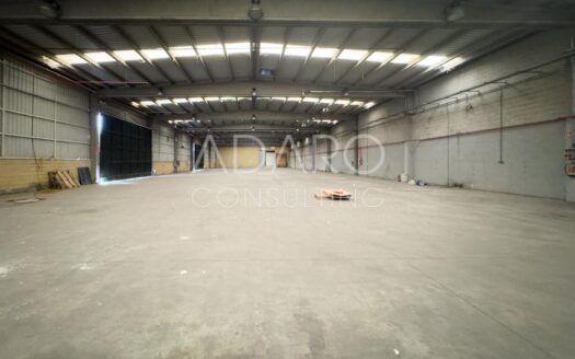 Nave Industrial en Venta en Meco de 2.847 m²