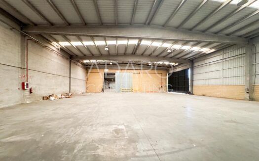 Nave Industrial en Venta en Meco de 2.847 m²