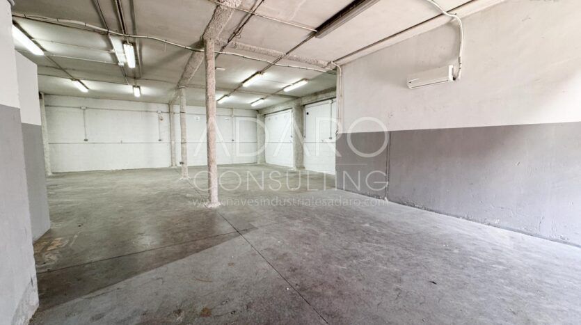 Nave en Alquiler en Coslada de 400 m²