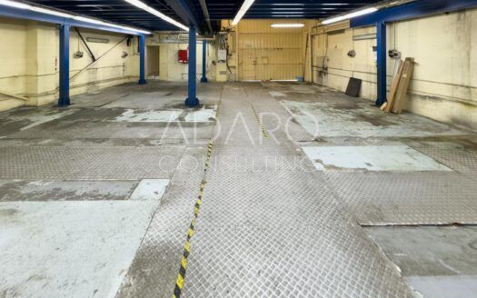 Nave Industrial en Alquiler en Vallecas de 531 m²