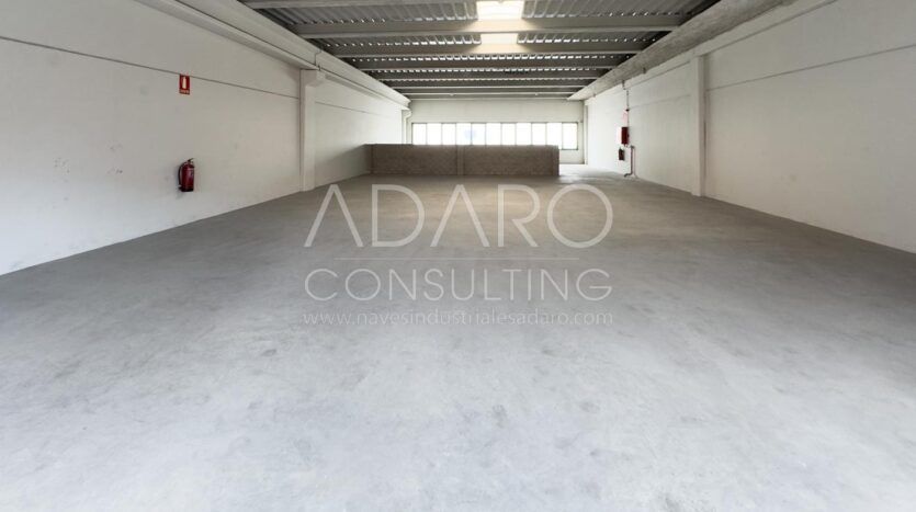 Nave en alquiler en la zona de Villaverde de 462 m²