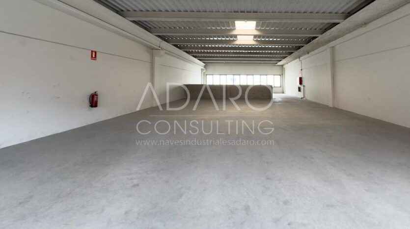 Nave en alquiler en la zona de Villaverde de 462 m²