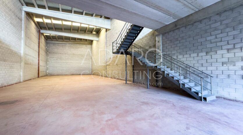Nave Industrial en Alquiler en Guadalajara de 810 m2