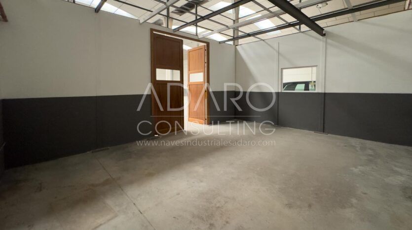 Nave Industrial en Venta en Leganés de 500 m²
