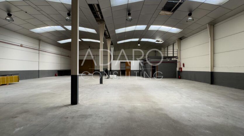 Nave Industrial en Venta en Leganés de 500 m²