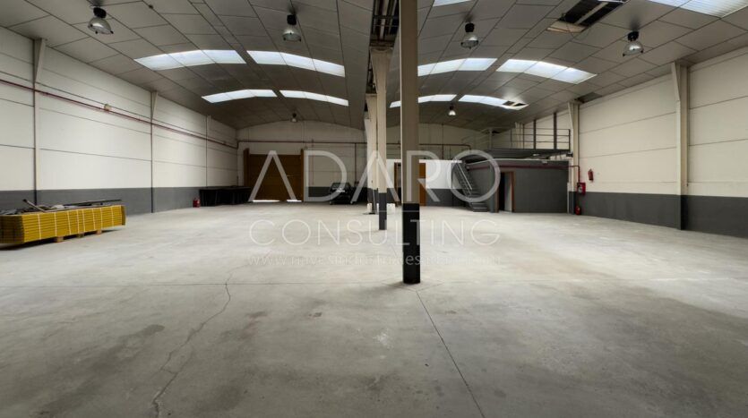 Nave Industrial en Venta en Leganés de 500 m²