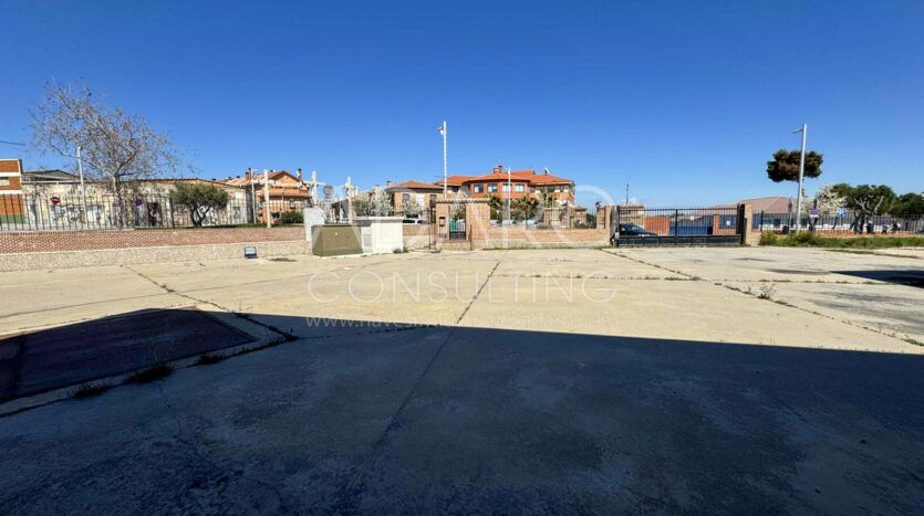 Nave en Venta en Navalcarnero de 1.785 m²