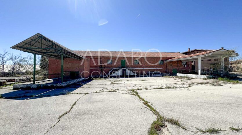 Nave en Venta en Navalcarnero de 1.785 m²