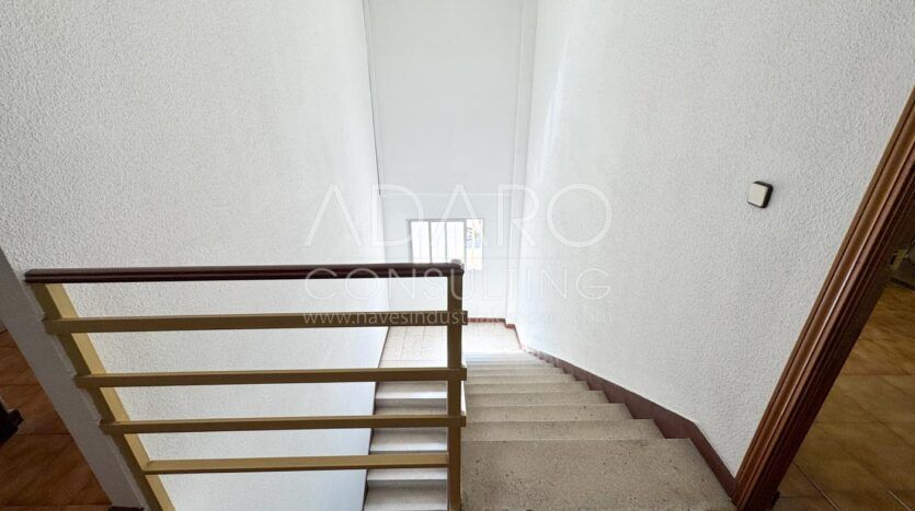 Nave Industrial en Venta en Coslada de 422 m²